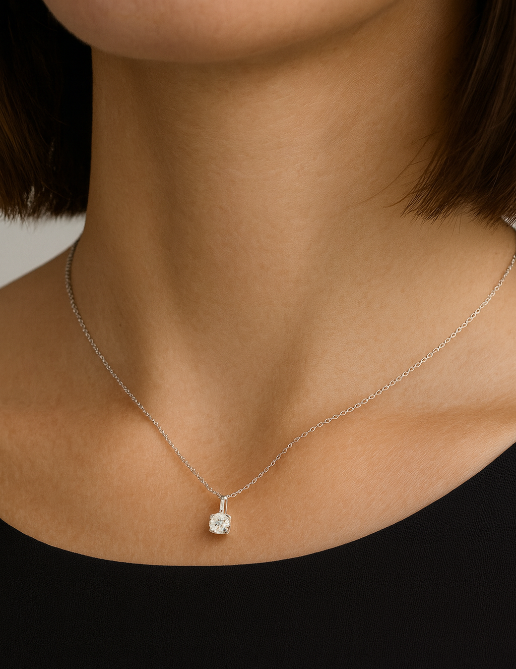 Solitario de diamante Colgante Collar Luara